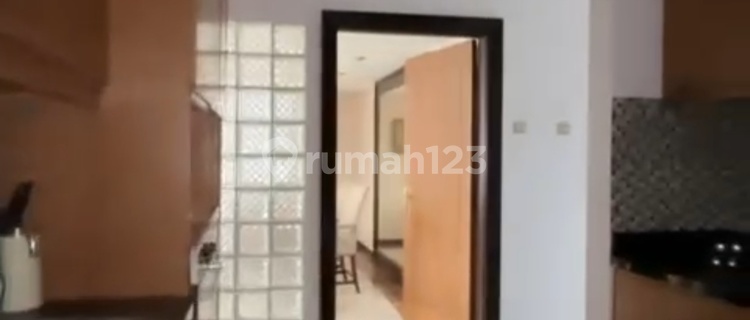 Apartemen 2 Lantai ,mewah ,fasilitas Lengkap Di Apartemen Sudirman Tower Condominium 1