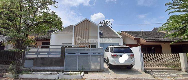 Rumah Bagus Dan Mewah Semi Furnished Di Arcamanik Kota Bandung 1