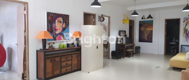 SEWA BANGUNAN UNTUK USAHA – LOKASI STRATEGIS DI SESETAN! 1
