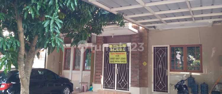 For Sale Nice House In Grand Wisata Strategic Location 1