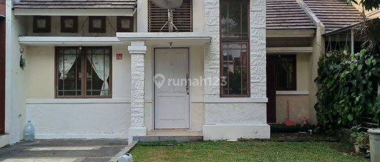Rumah Disewakan Di Grand Wisata Cluster Eksklusif – Dekat Tol & Fasilitas Lengkap 1