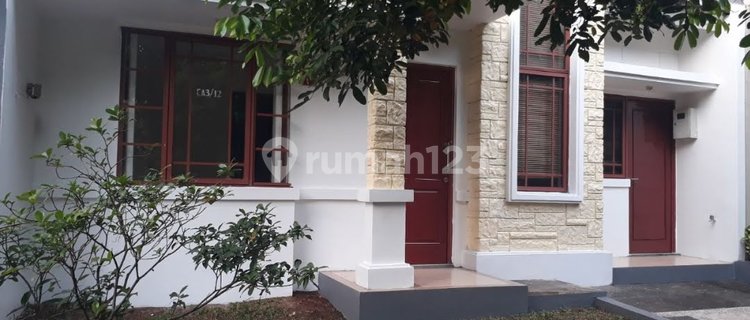 For Sale Comfortable Ready-to-Occupy House in Grand Wisata 1