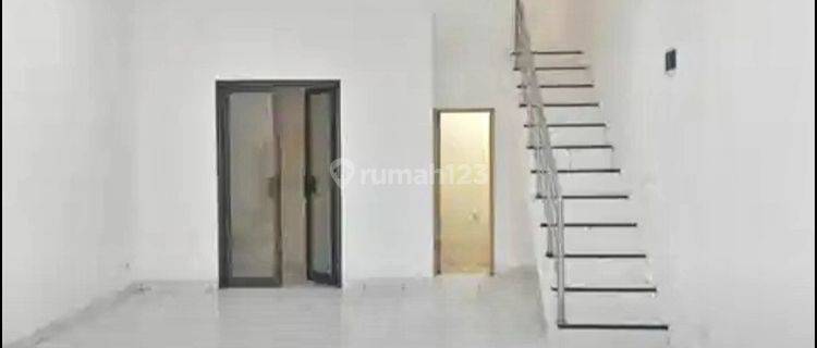 Dijual Ruko Strategis Untuk Kantor Atau Usaha Di Derwati Ciwastra 1