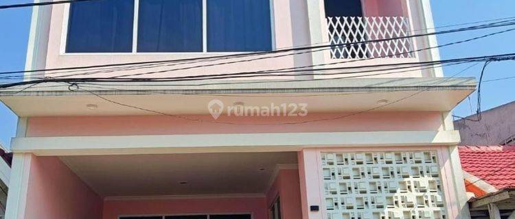 Dijual Rumah Semi Furnished Cluster Catalina Gading Serpong 1