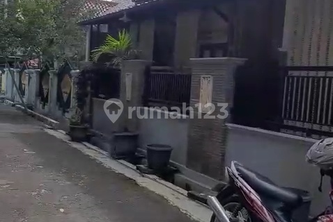 Pindah Tugas Rumah Tingkat Full Furnish Di Kota Slawi Tegal 1