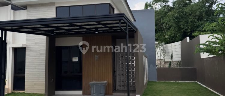 Disewakan Rumah 2 Kt Ada aC Nyaman Siap Huni di Belle Fleur, Citra Garden Serpong 1