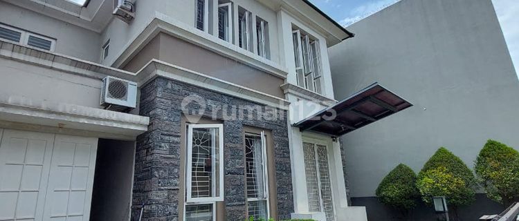 Selling Luxury Fully Furnished House on Boulevard Kota Wisata Cibubur 1