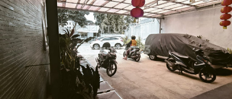 A House Can Be Used for Boarding Rooms in Sumbersari, Bandung City 1