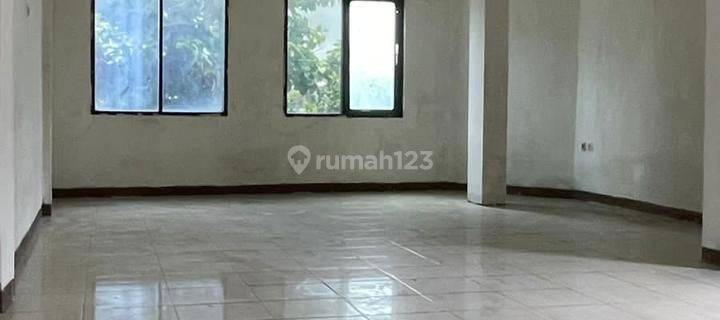 Ruko 3 Lantai Jalan Besar Jelambar, Jakarta Barat. di Jl. Indraloka I No. 1, Wijaya Kusuma, Grogol Petamburan, Kota Jakarta Barat, DKI Jakarta, Indonesia, 11460, Jelambar 110.0 m² 1