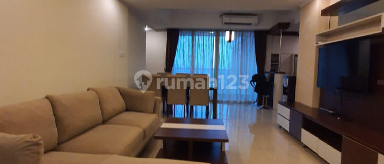 Kemang Village Tower Infinity Apartment. 4 Bedrooms 160 Square Meters Private Elevator. 1