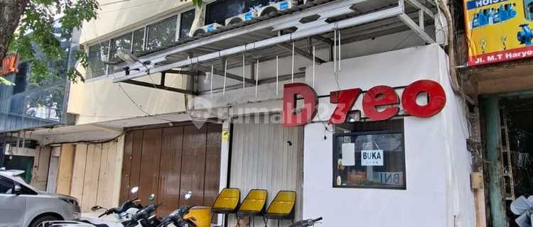 For Sale Cheap Quick Hotel Zeo 2 Floors with 10 Rooms. Mataram Street Mt Haryono Central Semarang. Strategic Location in Semarang City Center. Potential Near Old Town Semarang Tourism. Tawang Station. Johar Market. Near Main Roads Pemuda, Dr. Cipto, Near Queen Mall. 1