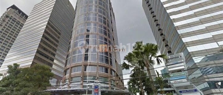 Siap Operasional! Office Space 300M Semi Furnished, Akses MRT , Selangkah ke Fx Mall dan Gbk, di Sewakan Office Space Menara Sudirman 1