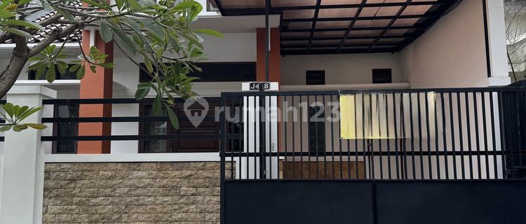 Disewakan Rumah Araya - Dejat Univ - Superindo - Hypermart  1