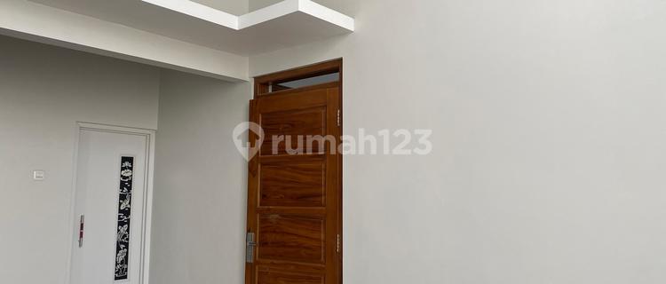 Nice House with SHM in the center of Klaten city. 1