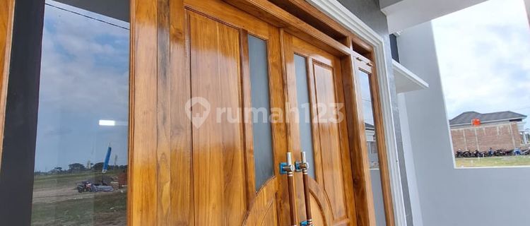 Cluster 300 Jutaan Desain Modern Type 40/75 1