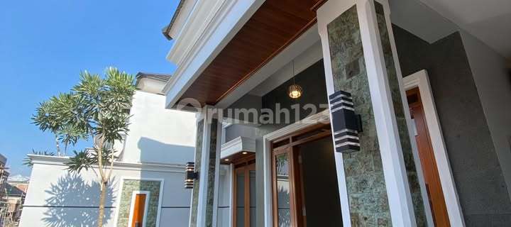 Rumah Mewah 2 Lantai 525 Juta di Pusat Kota Klaten 1