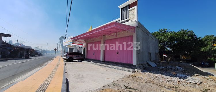 Strategic Shop House 500 Million South of Klaten Terminal 1