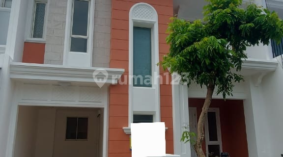 Neat House in Flamingo Cluster The Spring Gading Serpong 1