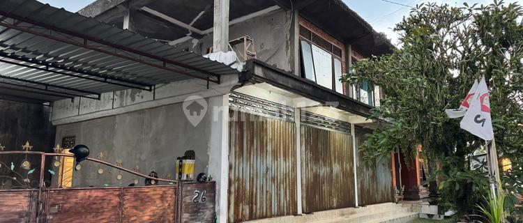 House for Rent on Kebo Iwe Street, Gianyar 1