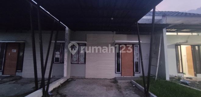 FOR SALE Cheap and Nice House in Gresik - Slempit (200) 1