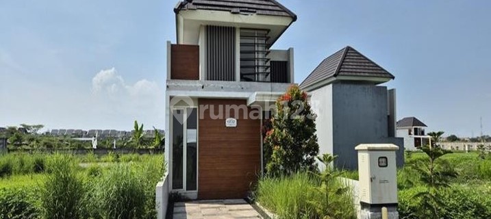 For Sale Cheap and Nice House in Gresik (009) 1