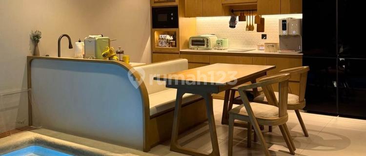 Dijual Rumah Mewah – Tatar Tarubhawana, Kota Baru Parahyangan 1