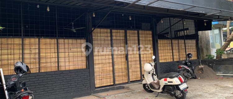 Rumah Makan Noja Living World Yang Strategis Dan Ramai 1