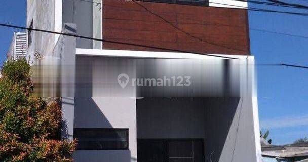 RUMAH BAGUS 2 LT DI WONOREJO SELATAN SURABAYA 1