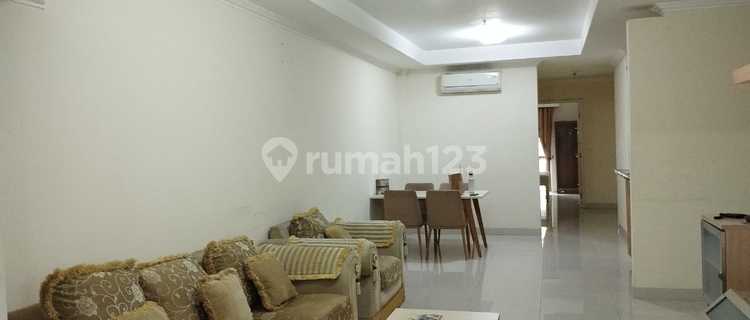 Apartemen Murah Di Moi Gading Resort Residence Kelapa Gading, Jakarta Utara Apartemen 5 Kamar Tidur Semi Furnished Bagus 1