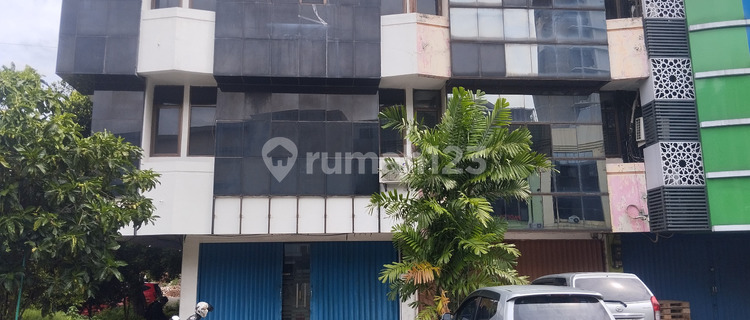 1-Story Strategic Shophouse in Sentra Bekasi Shophouse Complex 1