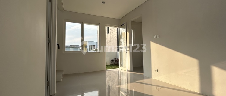 For Sale Serena Hill BSB 1