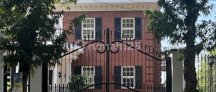 For Sale Beautiful Elegant Luxurious House in Gajah Mungkur 1