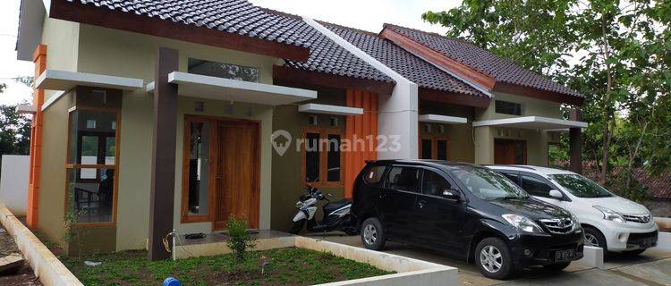Rumah Baru Siap Huni di Wonogiri 1