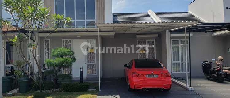 Disewakan Rumah 2 Lantai Di Curug Tangerang Banten  1