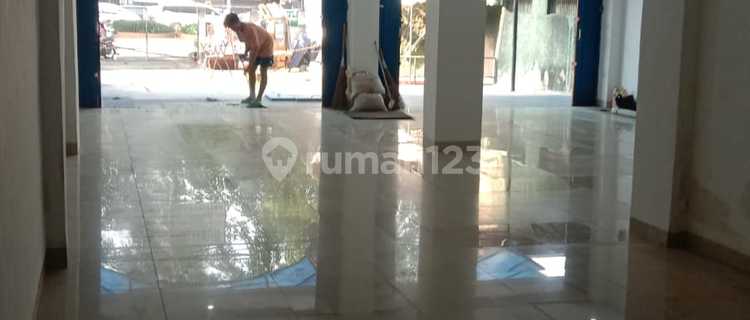 For Rent: Adjacent Shophouses on Suprapto Street 1