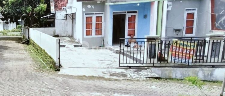 Rumah Murah Lokasi Strategis 1