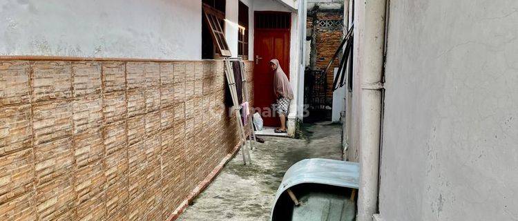 Rumah SHM Strategis & Nyaman di Jatinegara, Dekat Akses Transum 1