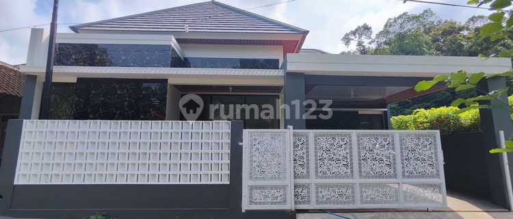 RUMAH CANTIK HARGA MURAH 800 JUTAAN DEKAT UII 1