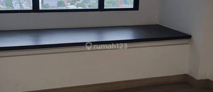 Apartemen Collins Boulevard Siap HUNI 1