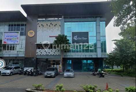 For Rent 3-Storey Shop House in South Jakarta 1