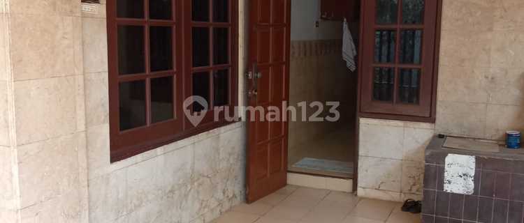 For Rent House in Tebet Timur Dalam, South Jakarta 1