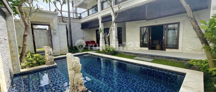 3 Bedroom Villa Located In Umalas Area With Enclosed Living Space 1