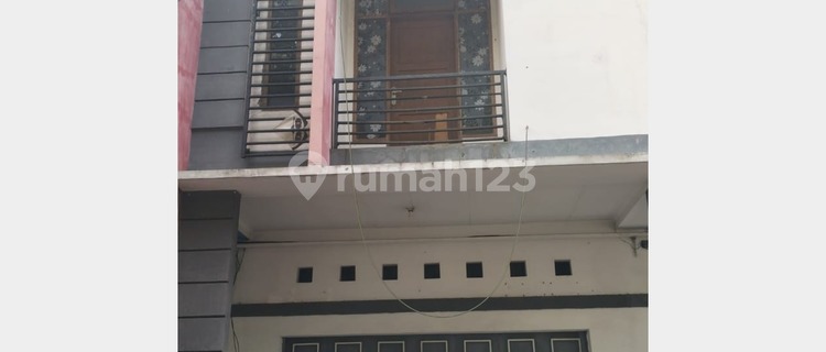 For Rent Cheap 2-Story Shophouse Near Market & Ujung Berung Regional Hospital 1