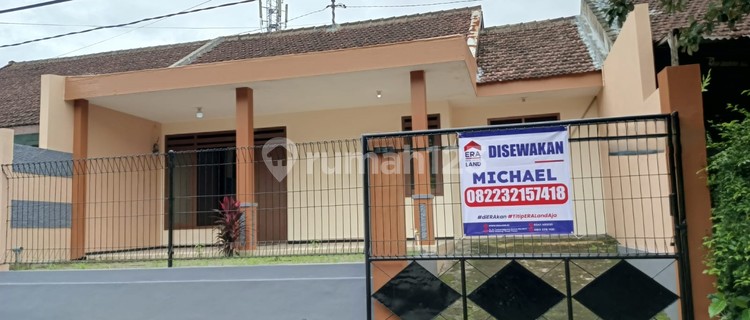 Rumah Kontrakan Bagus Jatimulyo, Malang Unfurnished 1