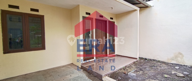 Rumah Bagus SHM Puri Palma Araya, Malang 1