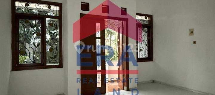 Shop House, 2 Floors, Freehold Certificate, in Permata Jingga. 1