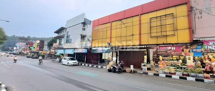 For Sale: Ready-to-Use Shophouse in a Strategic Location in Magelang City Business Area 1
