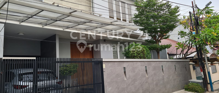 Luxury Fully Furnished House in Elite Cempaka Putih Tengah Area 1