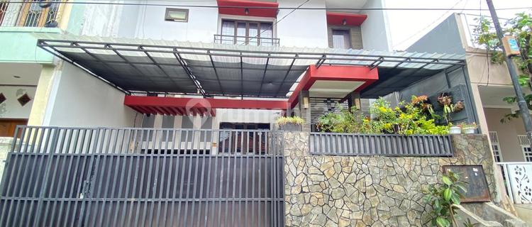 Beautiful House in Rawasari Cempaka Putih Timur Close to Toll Gate Entrance 1