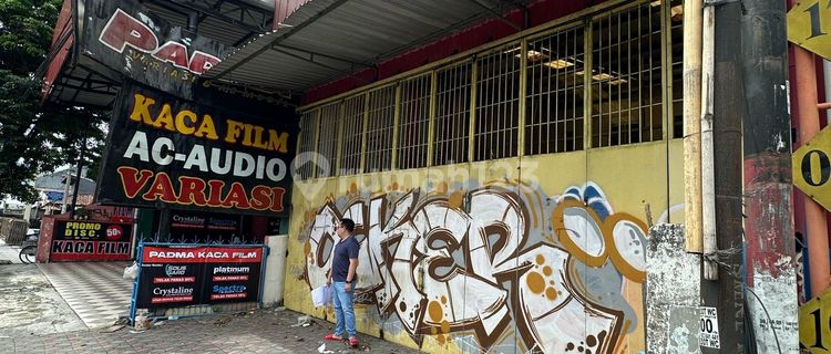 FOR RENT: 2-STORY SHOPHOUSE ON JL MAGELANG, NEAR SLEMAN CITY HALL 1